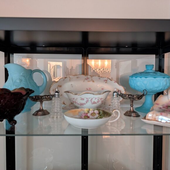 Meet your Posher, Rose - Picture 1 of 1